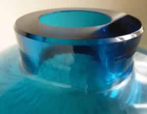 Acanthes Rene Lalique Vase Close-Call Rim