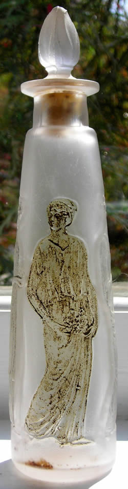 Ambre Antique Perfume Bottle By Societe Francais Close Copy Fake of Rene Lalique Design