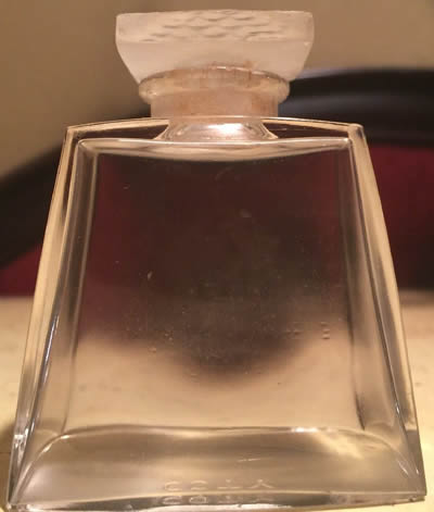 Lilas Pourpre Perfume Bottle Made By Coty Glassworks That Is A Copy Of The Rene Lalique Design