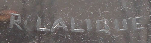 Rene Lalique Signature on A Bordure Epines Vase