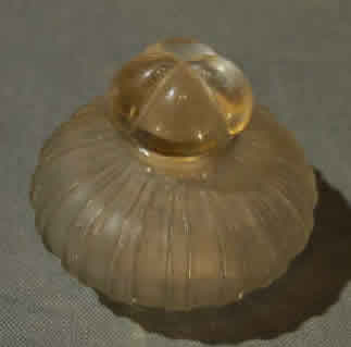 Rene Lalique Perfume Bottle A Cotes Bouchon Papillons