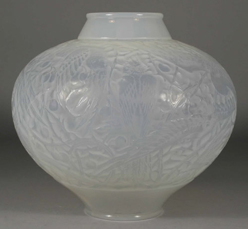 Rene Lalique Vase Aras