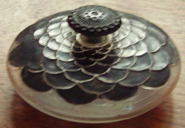 Rene Lalique Auteuil Perfume Bottle