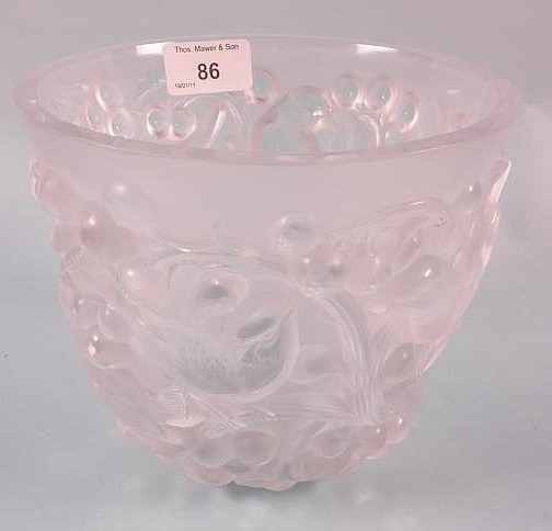 Rene Lalique Vase Avallon