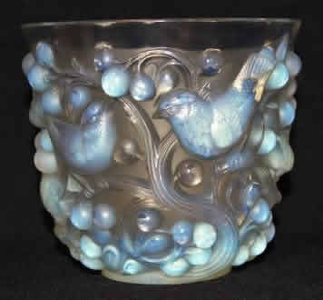 Rene Lalique Vase Avallon