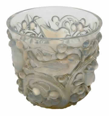 Rene Lalique Vase Avallon