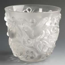 Rene Lalique Vase Avallon