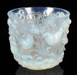 Rene Lalique Vase Avallon