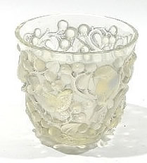 Rene Lalique Vase Avallon