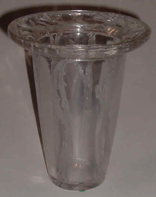 Rene Lalique Vase Bordure Epines