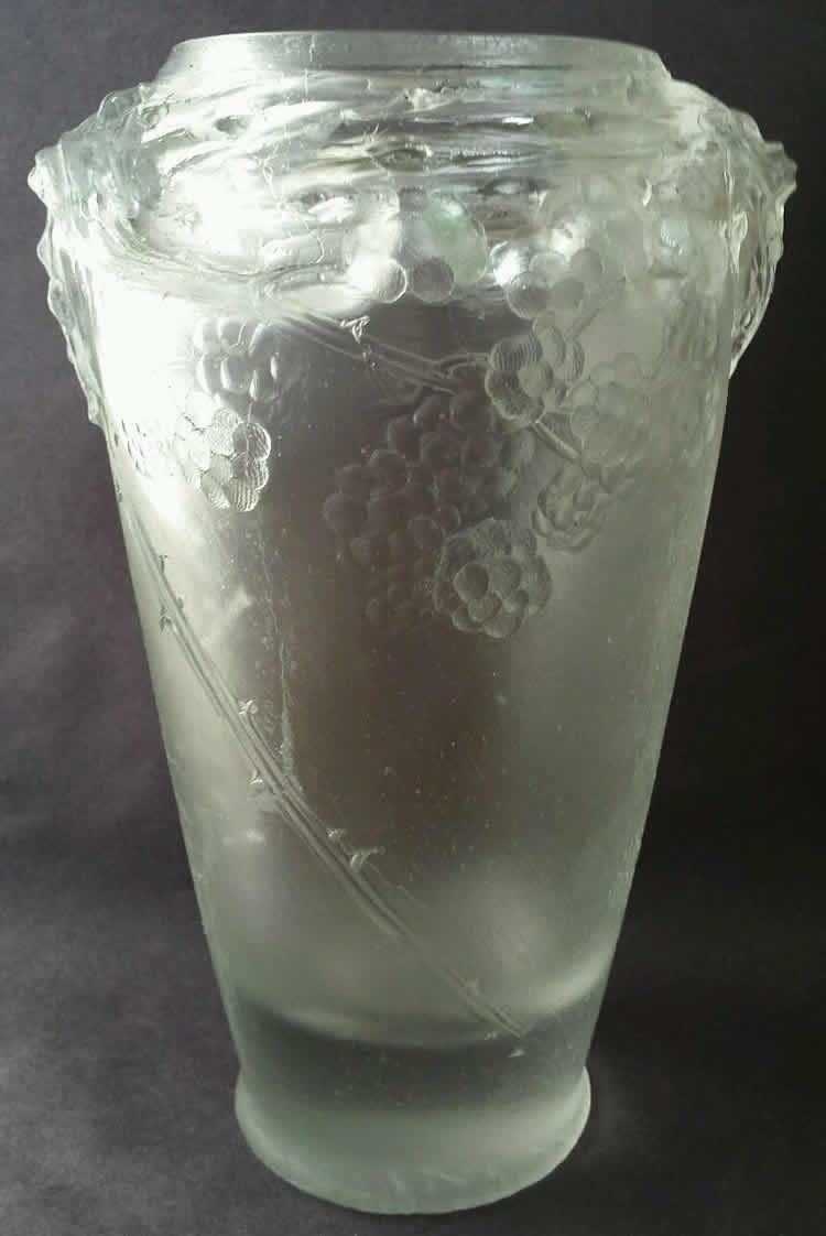 Rene Lalique Branches De Mures Formant Deux Anses Cire Perdue Vase