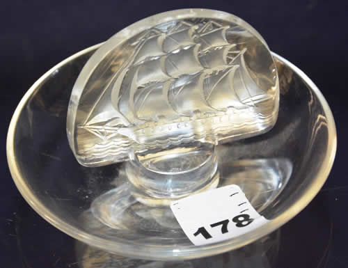 Rene Lalique Cendrier Caravelle