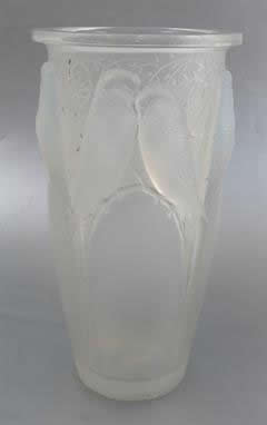 Rene Lalique Vase Ceylan