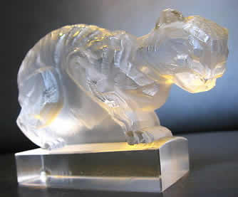 Rene Lalique Paperweight Chat