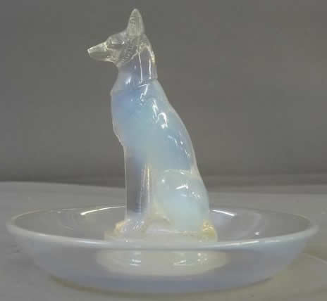 Rene Lalique Cendrier Chien