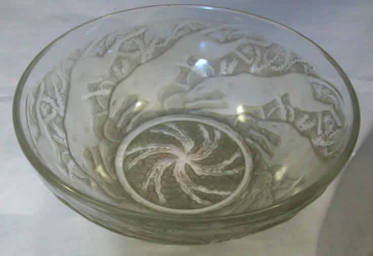 Rene Lalique Fruit Bowl Chiens
