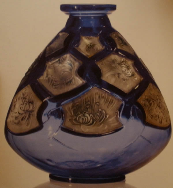 Rene Lalique Chrysanthemes Chinois Et Entrelacs Vase