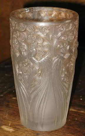 Rene Lalique Vase Coqs Et Raisins