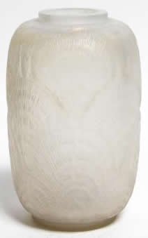 Rene Lalique Vase Coquilles