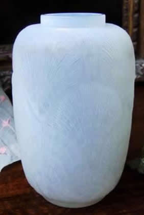 Rene Lalique Vase Coquilles