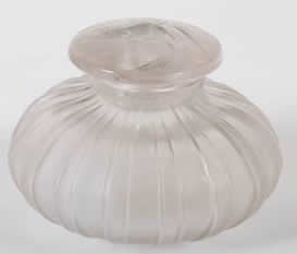 Rene Lalique Scent Bottle Cotes Bouchon Papillons