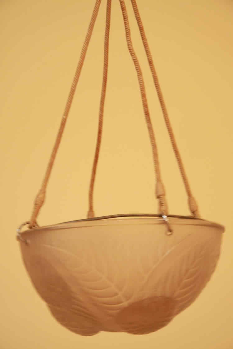 Rene Lalique Plafonnier Dahlias