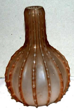Rene Lalique Vase Dentele
