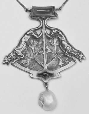 Rene Lalique Deux Felins Pendant