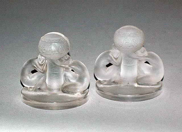 Rene Lalique Menu Holder Deux Figurines