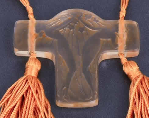 Rene Lalique Pendant Deux Figurines