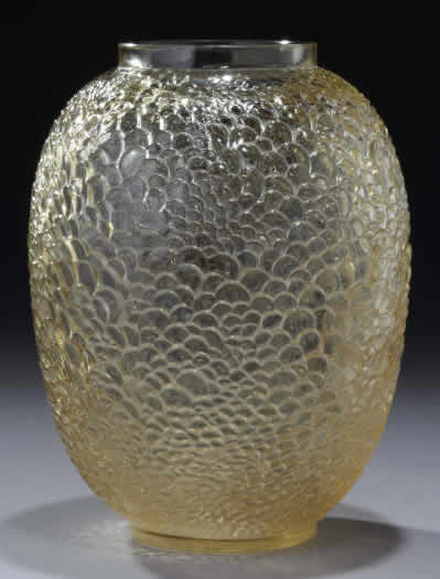 Rene Lalique Vase Ecailles
