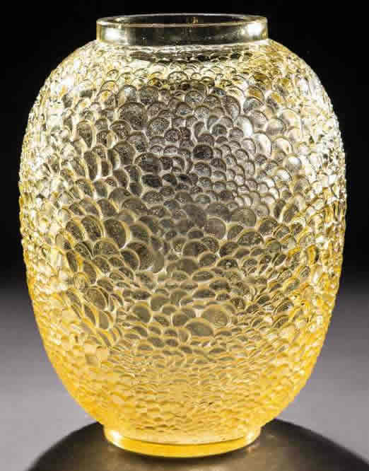 Rene Lalique Vase Ecailles