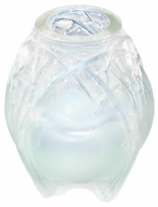 Rene Lalique Epines Formant Quatre Pieds Cire Perdue Vase