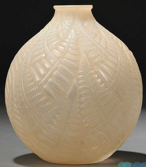 Rene Lalique Vase Espalion