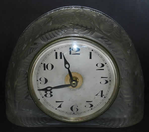 Rene Lalique Desk Clock Feuilles