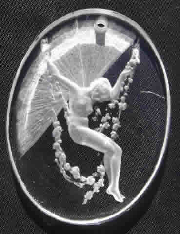 Rene Lalique Pendant Figurine Se Balancant