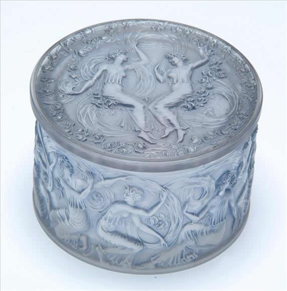 Rene Lalique Box Figurines et Voiles