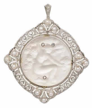 Rene Lalique Pendant Fioret