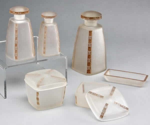 Rene Lalique Box Fleurettes