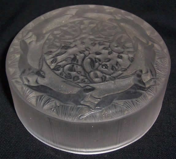 Rene Lalique Box Cover Fontainebleau