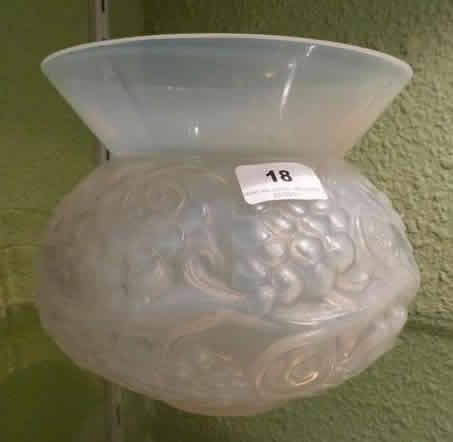 Rene Lalique Vase Fontainebleau