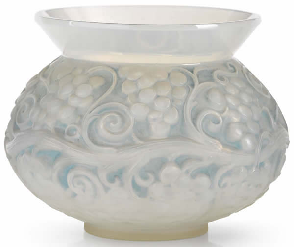 Rene Lalique Vase Fontainebleau