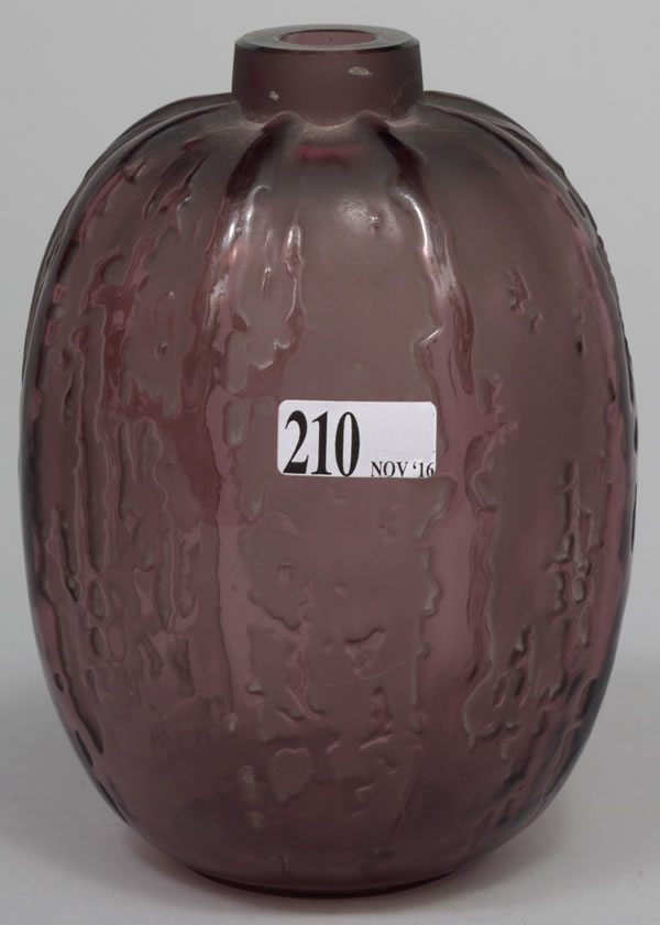 Rene Lalique Vase Fontaines