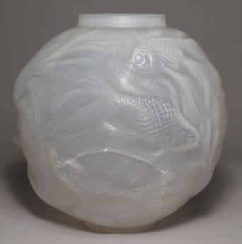 Rene Lalique Vase Formose