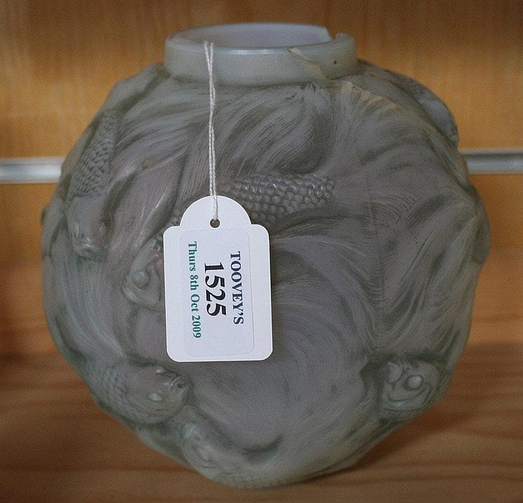 Rene Lalique Vase Formose