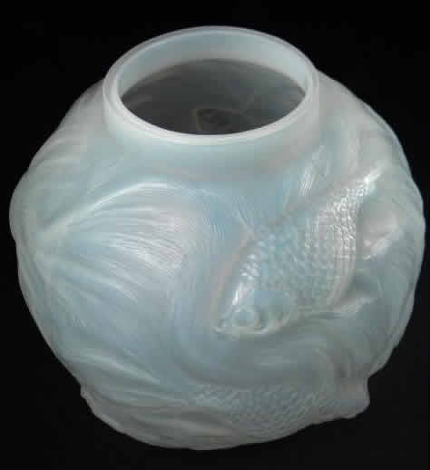 Rene Lalique Vase Formose