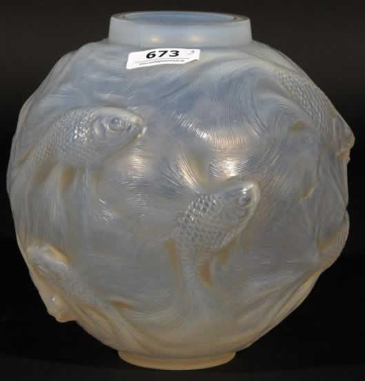 Rene Lalique Vase Formose