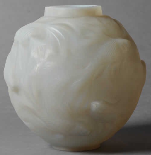 Rene Lalique Vase Formose