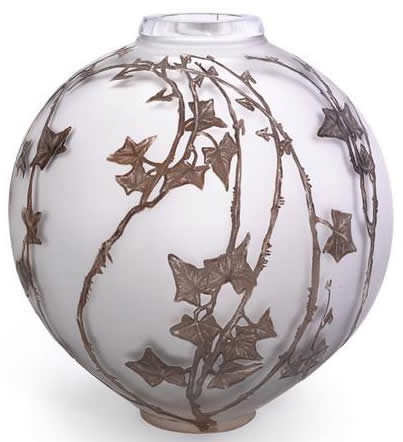 Rene Lalique Vase Grande Boule Lierre