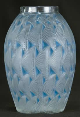 Rene Lalique Vase Grignon